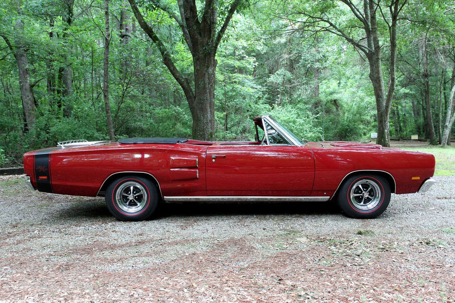 1969 DODGE CORONET R/T CONVERTIBLE - Side Profile - 189533