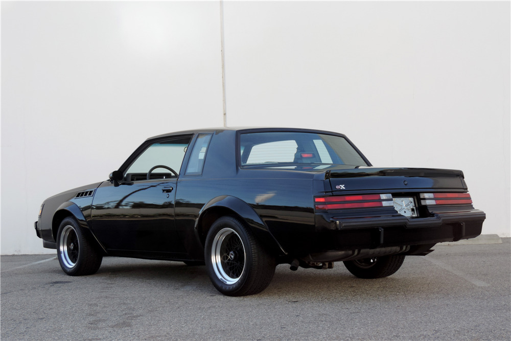 1987 BUICK GRAND NATIONAL GNX  - Rear 3/4 - 189534