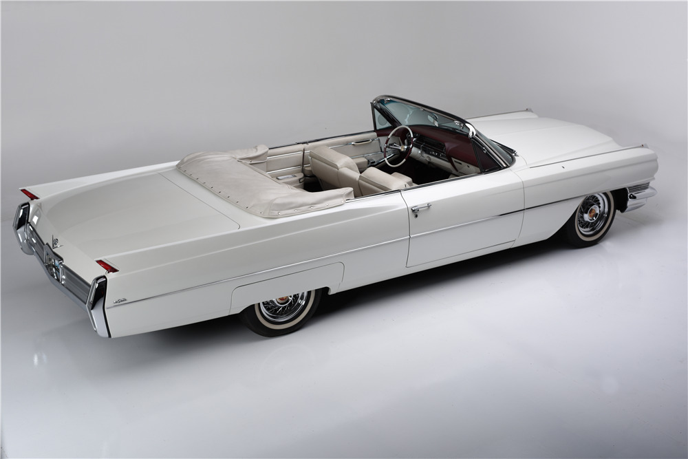 1964 CADILLAC DE VILLE CONVERTIBLE - Rear 3/4 - 189624