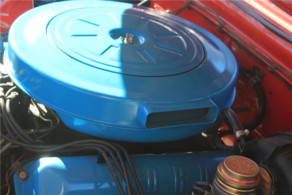 1961 FORD GALAXIE SUNLINER CONVERTIBLE - Engine - 189686