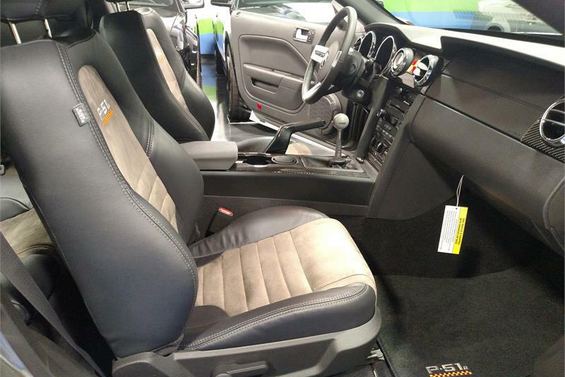 2009 ROUSH MUSTANG P-51B  - Interior - 189930