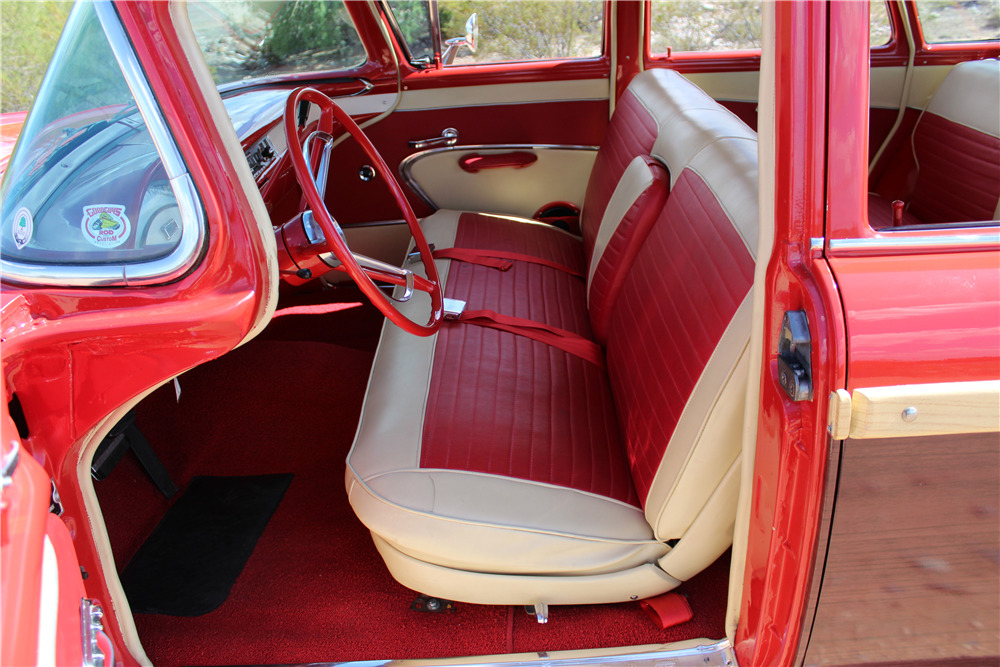 1957 FORD COUNTRY SQUIRE WOODY WAGON - Interior - 189955