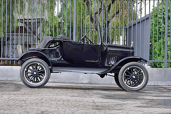 1925 FORD MODEL T ROADSTER - Side Profile - 190387