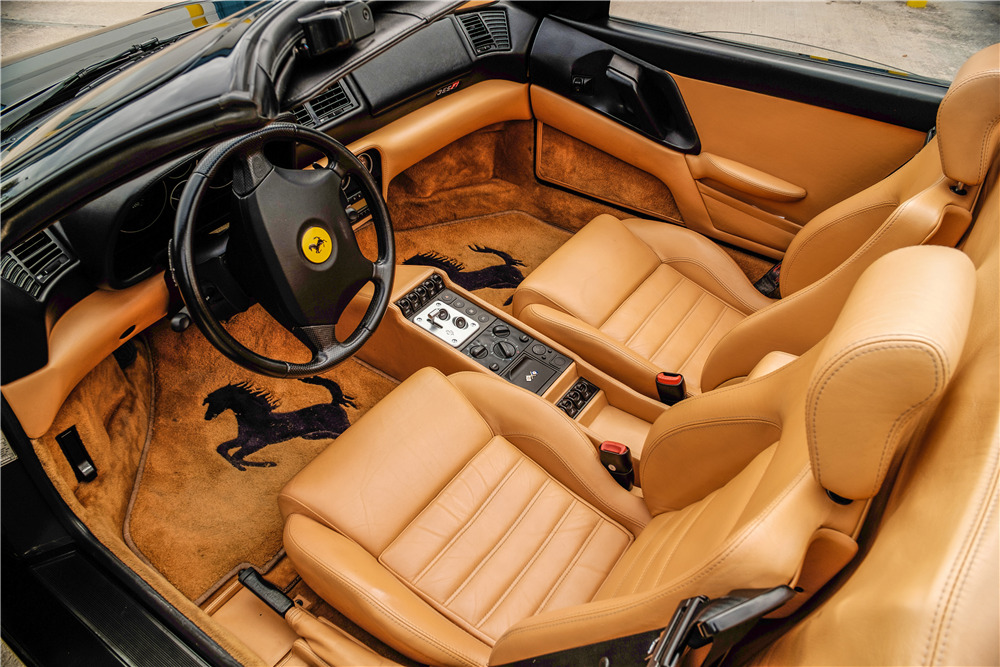 1999 FERRARI F-355 SPIDER - Interior - 190504