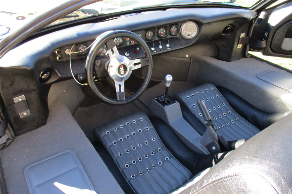 Ford gt40 2005 Interior