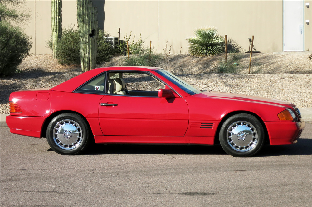 1992 MERCEDES-BENZ SL500 CONVERTIBLE - Side Profile - 190960