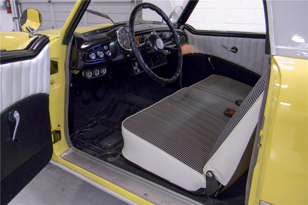 1959 NASH METROPOLITAN  - Interior - 190965