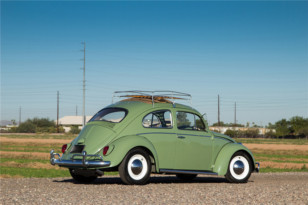 1963 VOLKSWAGEN BEETLE WITH SLIDE RAGTOP Rear 3/4 191051