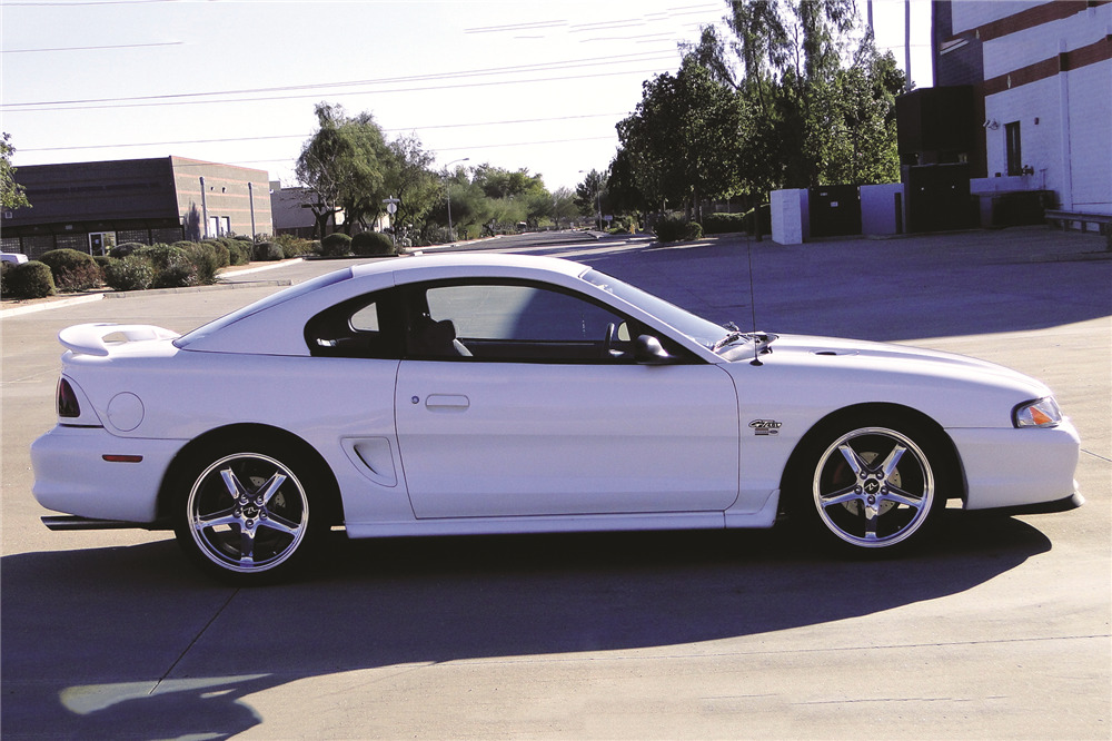 1996 FORD MUSTANG GT - Side Profile - 191215