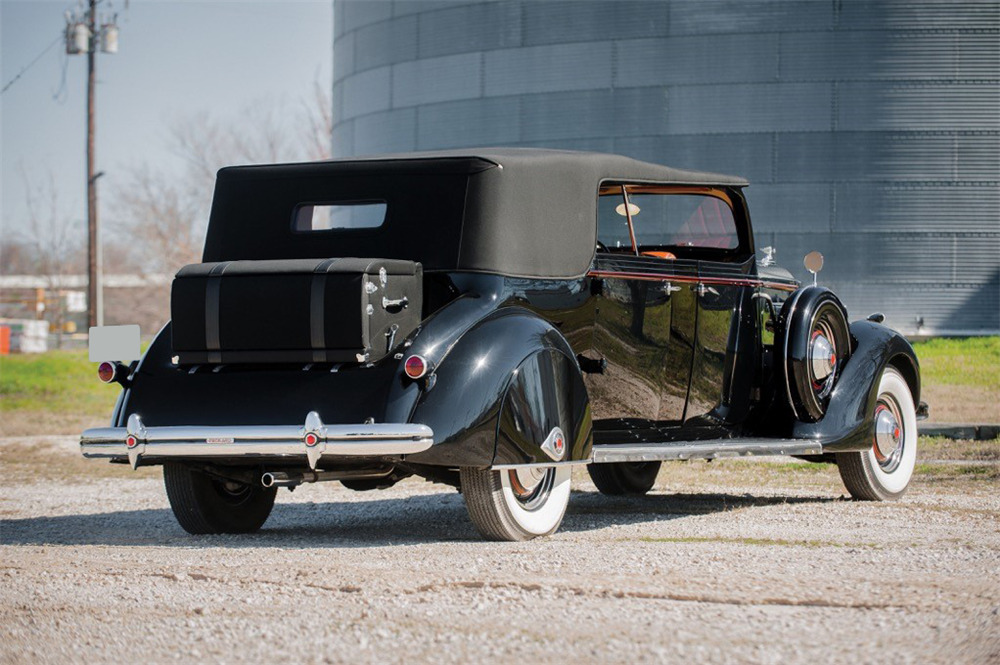 1937 PACKARD 120 PHAETON - Rear 3/4 - 191623
