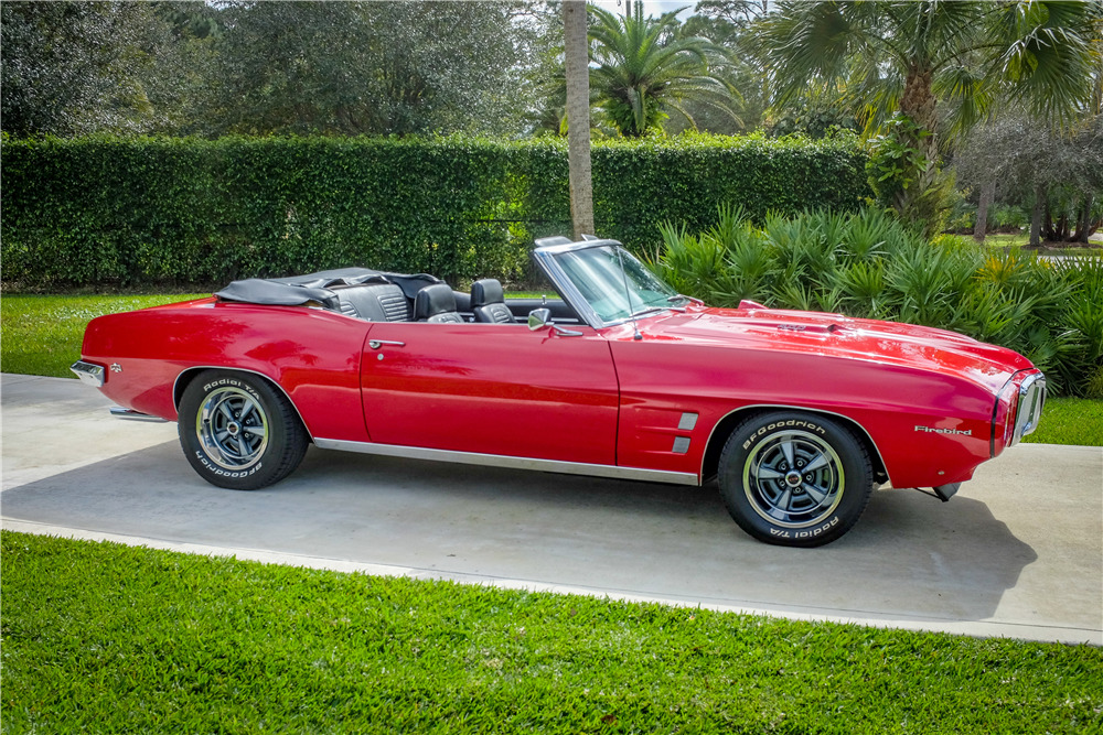 1969 PONTIAC FIREBIRD CONVERTIBLE - Side Profile - 192531