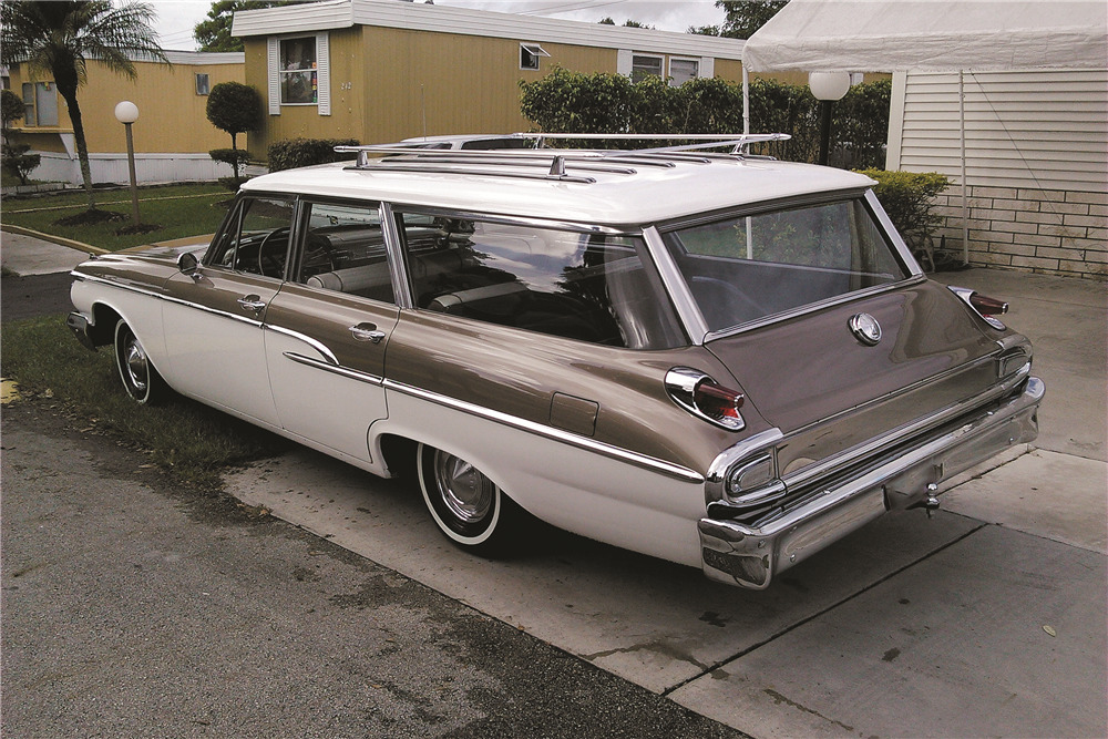1962 MERCURY MONTEREY STATION WAGON - Rear 3/4 - 193989