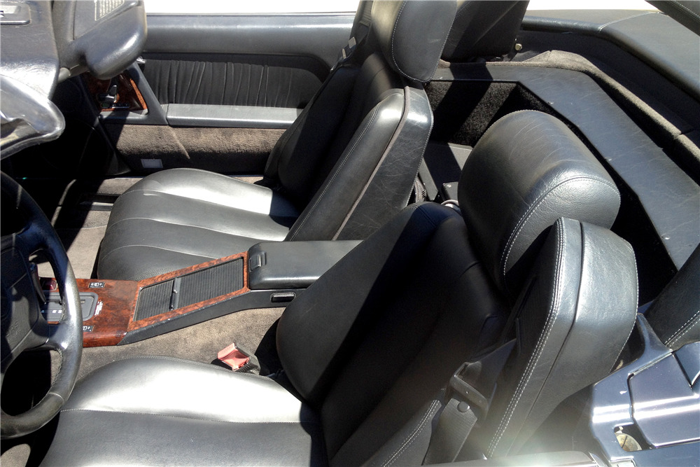 1994 MERCEDES-BENZ SL500 ROADSTER - Interior - 194107