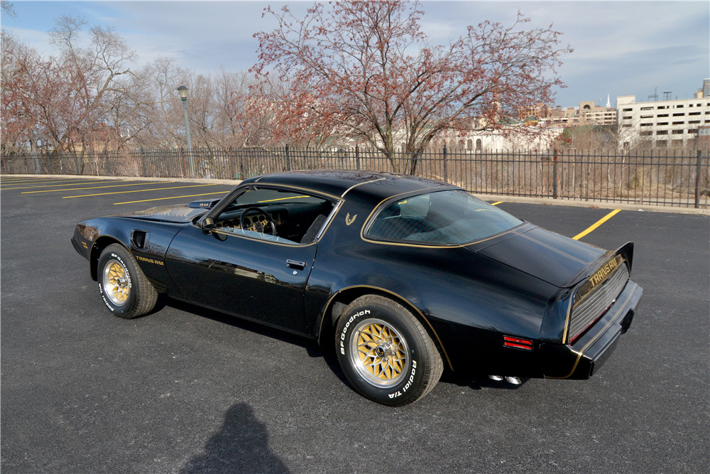 1980 PONTIAC TRANS AM  - Rear 3/4 - 194128