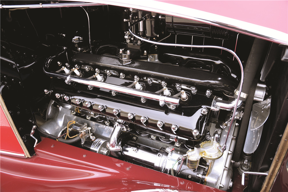 1932 LINCOLN KB V12 BRUNN SPORT PHAETON - Engine - 194211