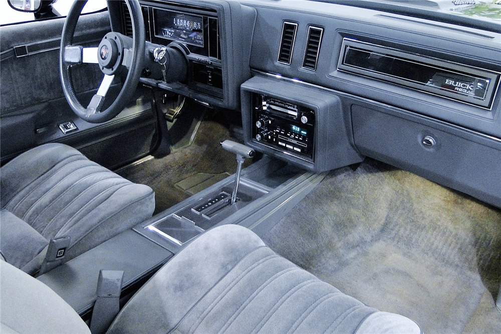 1987 BUICK REGAL WE4 TURBO - Interior - 194224