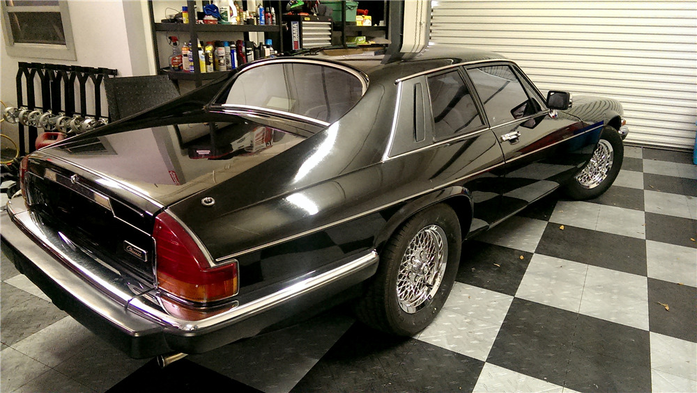 1991 JAGUAR XJS - Side Profile - 194248