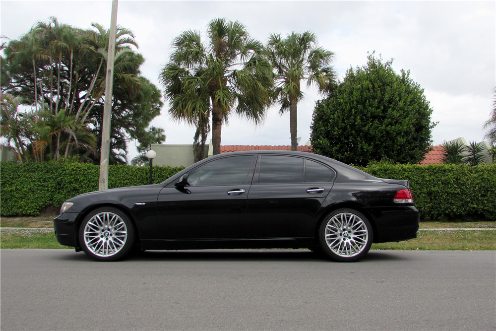 2008 BMW 750I 4-DOOR SEDAN