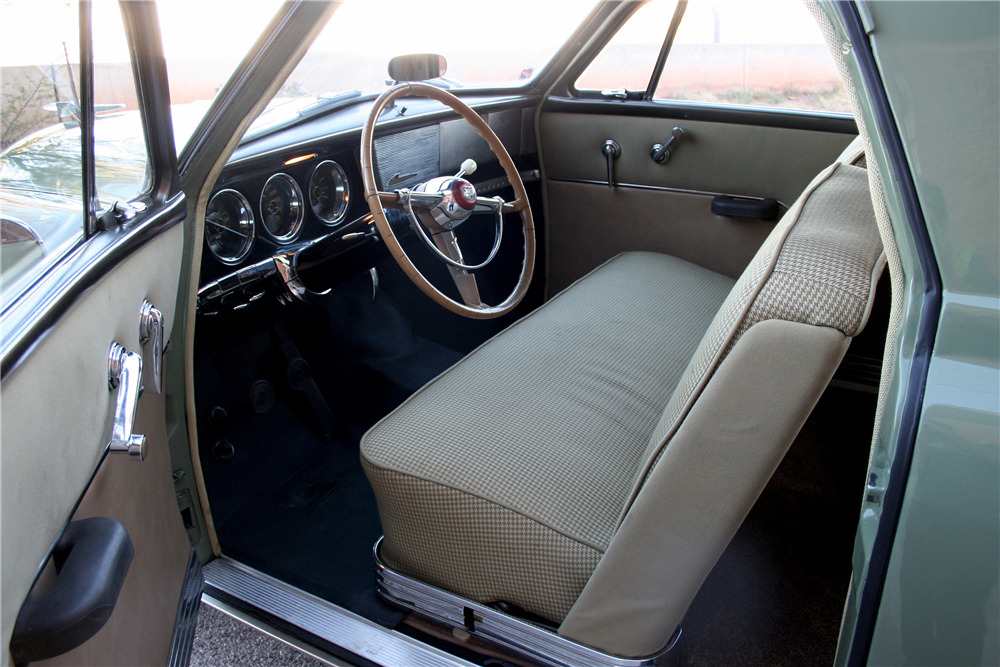 1950 STUDEBAKER COMMANDER