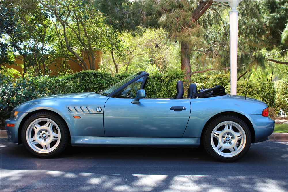 1996 BMW Z3 CONVERTIBLE - Side Profile - 194424