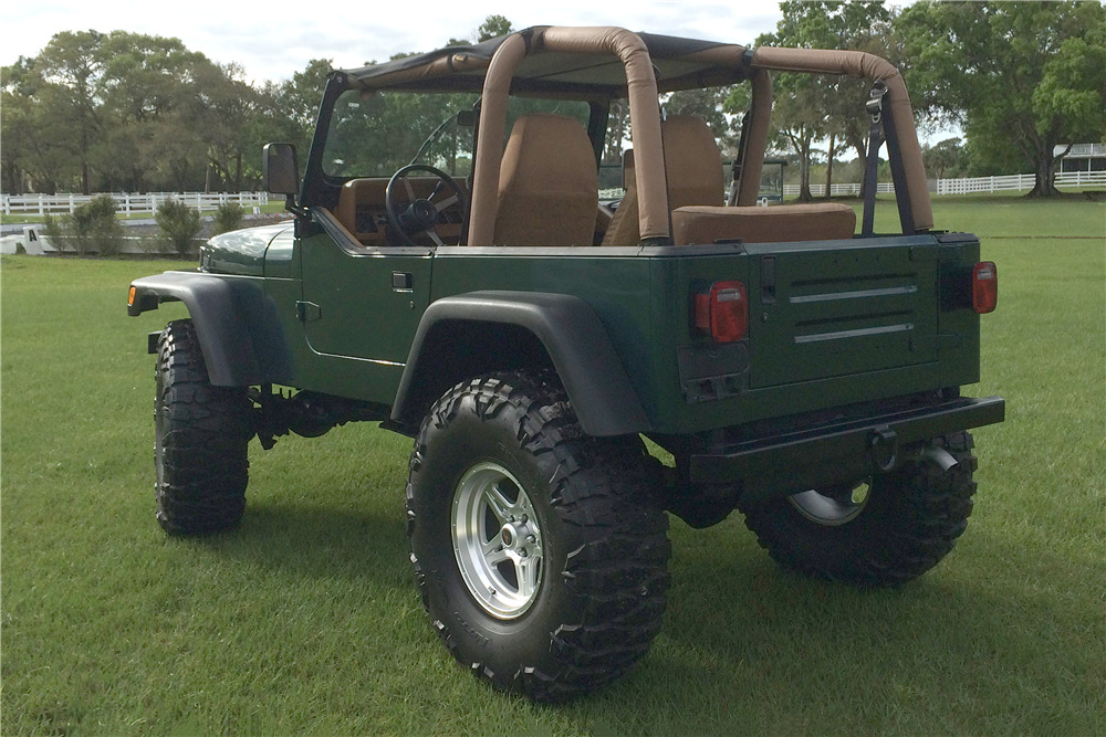 1993 JEEP WRANGLER 4X4 - Rear 3/4 - 194764
