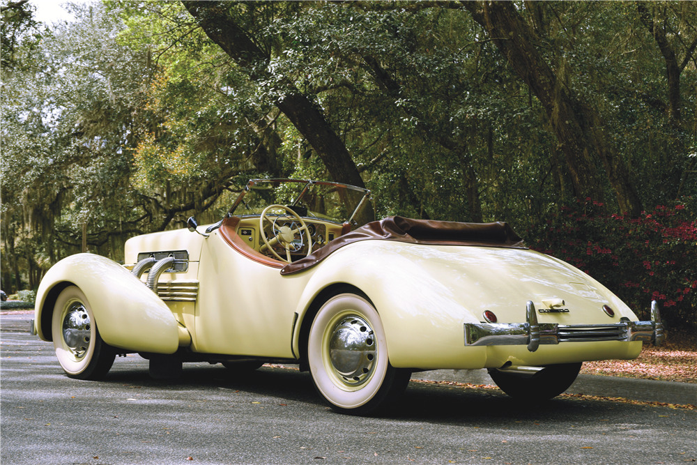 1937 CORD 812 WESTCHESTER ROADSTER CONVERSION - Rear 3/4 - 194901