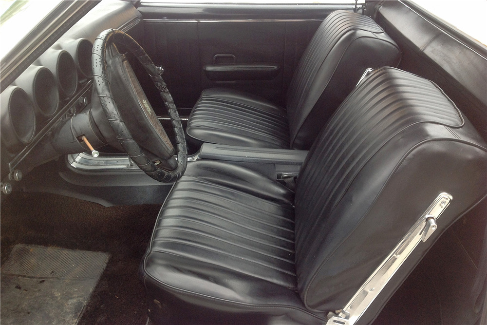 1968 FORD RANCHERO PICKUP - Interior - 195240