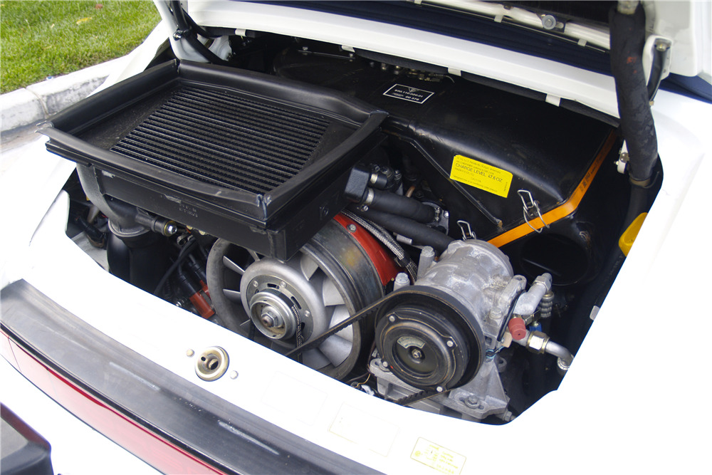 1989 PORSCHE 911 TURBO SLANT NOSE CABRIOLET - Engine - 195805