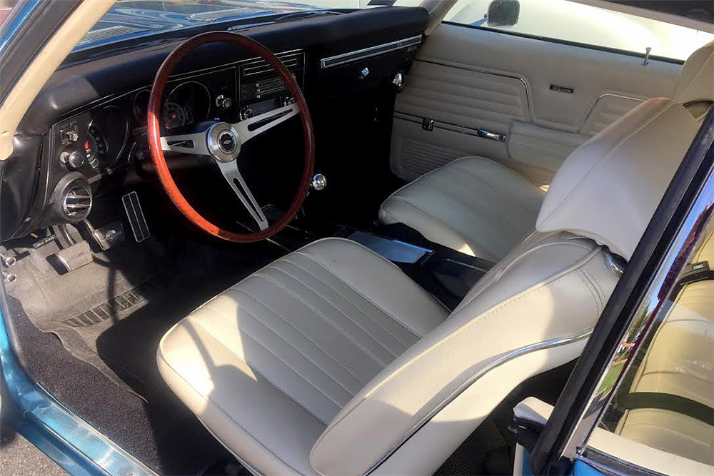 1969 CHEVROLET CHEVELLE SS - Interior - 195832