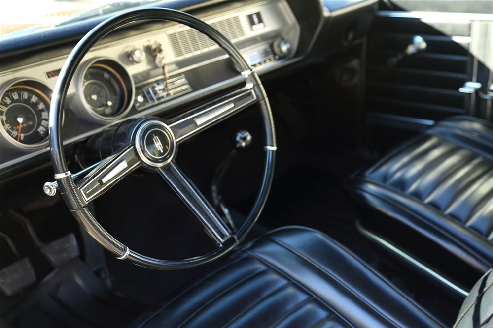1967 OLDSMOBILE CUTLASS 442  - Interior - 195833