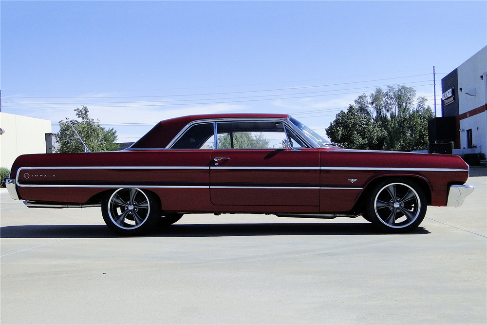 1964 CHEVROLET IMPALA SS CUSTOM COUPE - Side Profile - 195842
