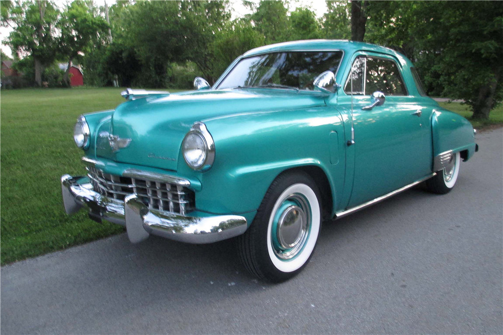 1947 STUDEBAKER STARLITE REGAL DELUXE COUPE - Front 3/4 - 195954