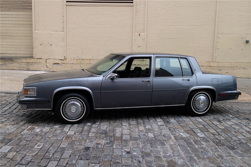 1985 CADILLAC DE VILLE - Side Profile - 196096