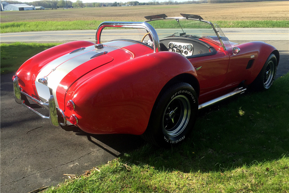 1989 FORD COBRA RE-CREATION - Rear 3/4 - 196133