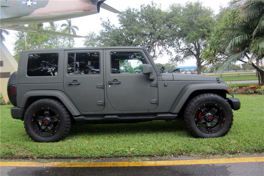 Оклейка Jeep Wrangler