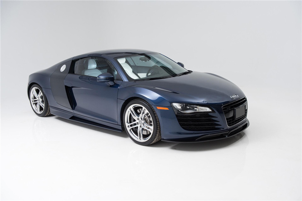 2009 AUDI R8  - Front 3/4 - 196461