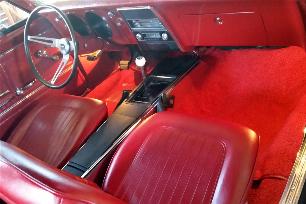 1967 CHEVROLET CAMARO CONVERTIBLE - Interior - 197126