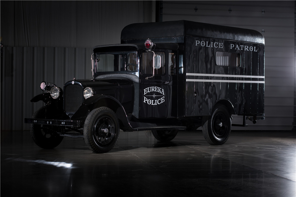 1925 DODGE PADDY WAGON - Front 3/4 - 197199