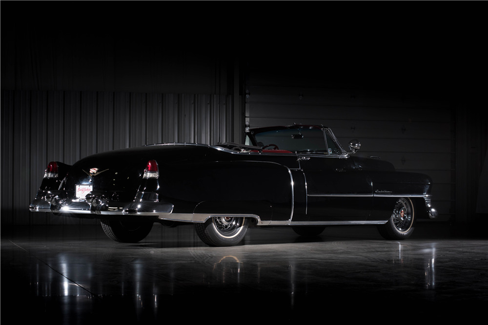 1952 CADILLAC SERIES 62 CONVERTIBLE - Rear 3/4 - 197208
