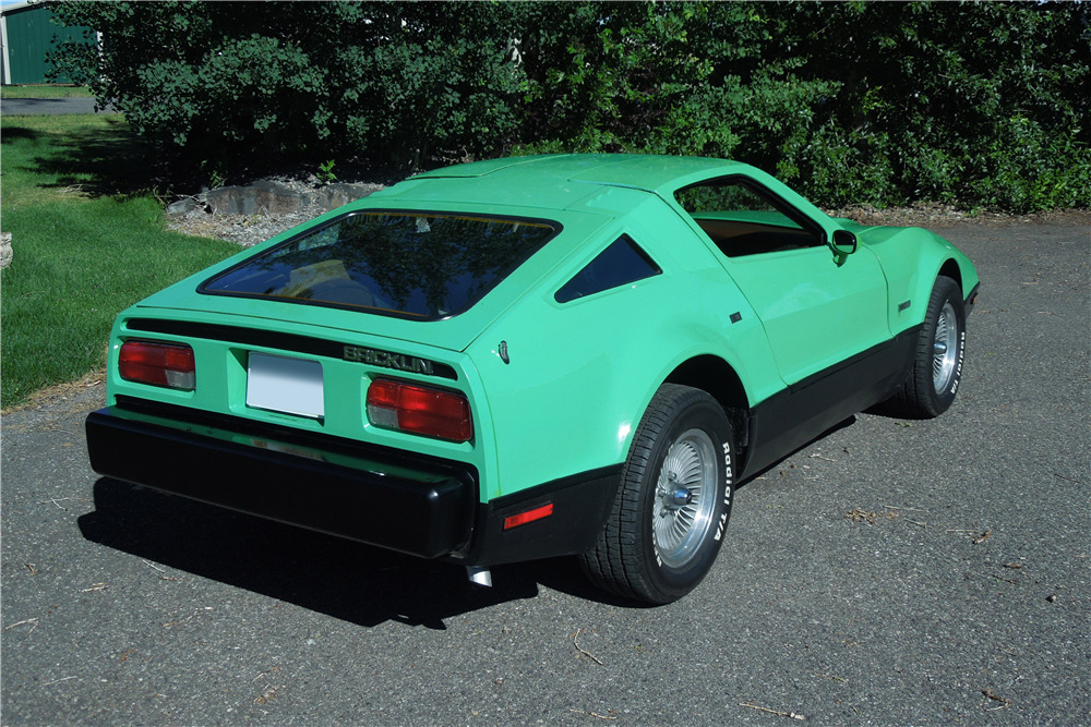 1975 BRICKLIN SV-1 GULLWING COUPE - Rear 3/4 - 198030
