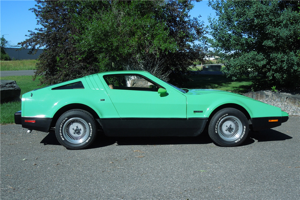 1975 BRICKLIN SV-1 GULLWING COUPE - Side Profile - 198030