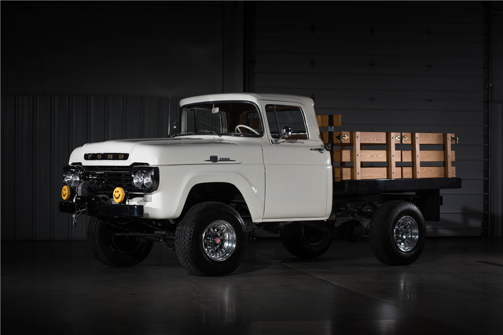 1959 FORD F-250 CUSTOM STAKE BED PICKUP - Front 3/4 - 198048