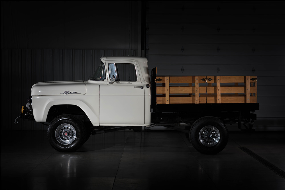 1959 FORD F-250 CUSTOM STAKE BED PICKUP - Side Profile - 198048