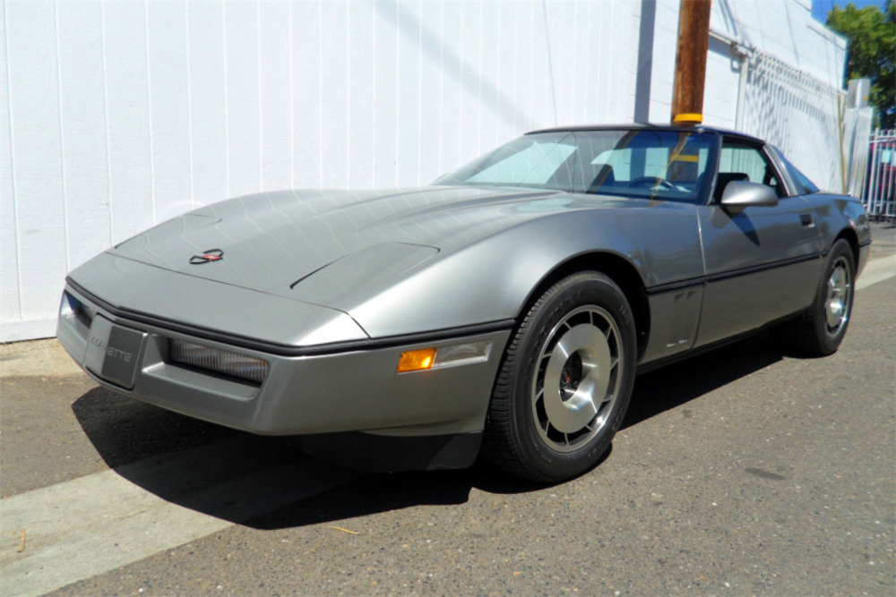 Chevrolet corvette 1985
