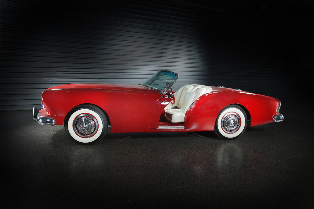 1954 KAISER DARRIN ROADSTER - Side Profile - 198260