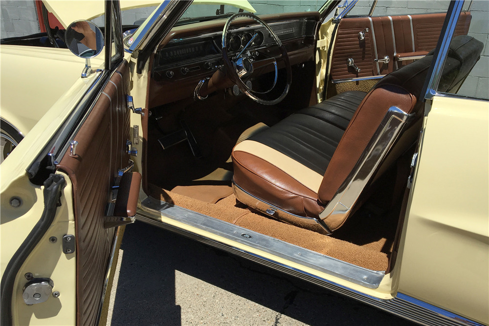 1964 PONTIAC BONNEVILLE CONVERTIBLE - Misc 2 - 198268