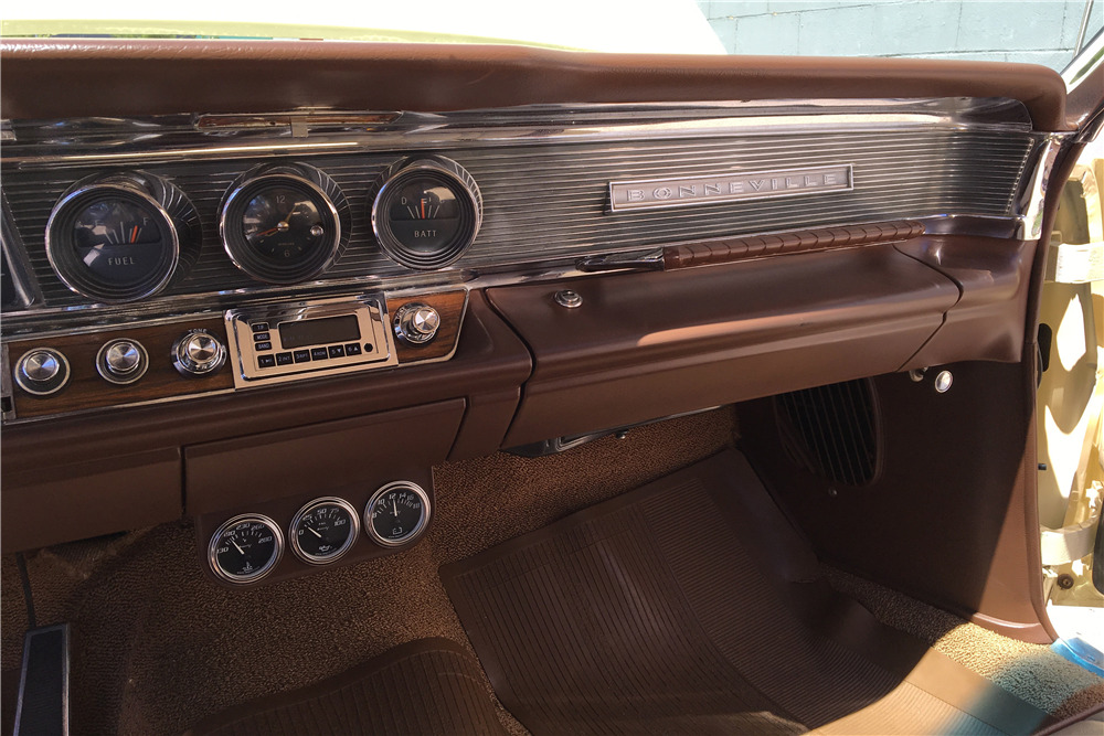 1964 PONTIAC BONNEVILLE CONVERTIBLE - Misc 3 - 198268