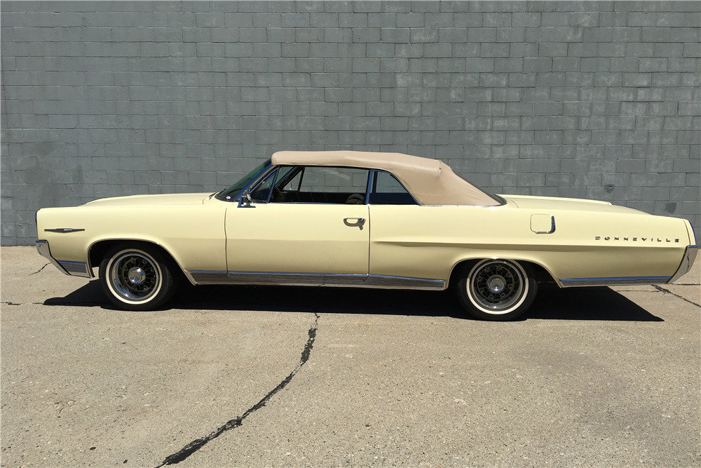 1964 PONTIAC BONNEVILLE CONVERTIBLE - Side Profile - 198268