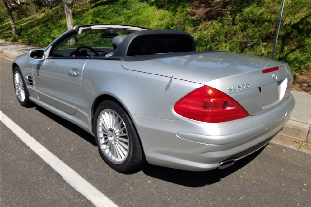 2004 MERCEDES-BENZ SL500 CONVERTIBLE - Rear 3/4 - 198277