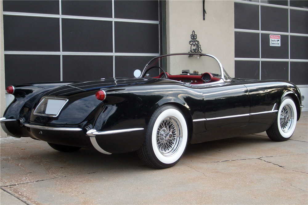 1954 CHEVROLET CORVETTE 235/150 CONVERTIBLE - Rear 3/4 - 198281